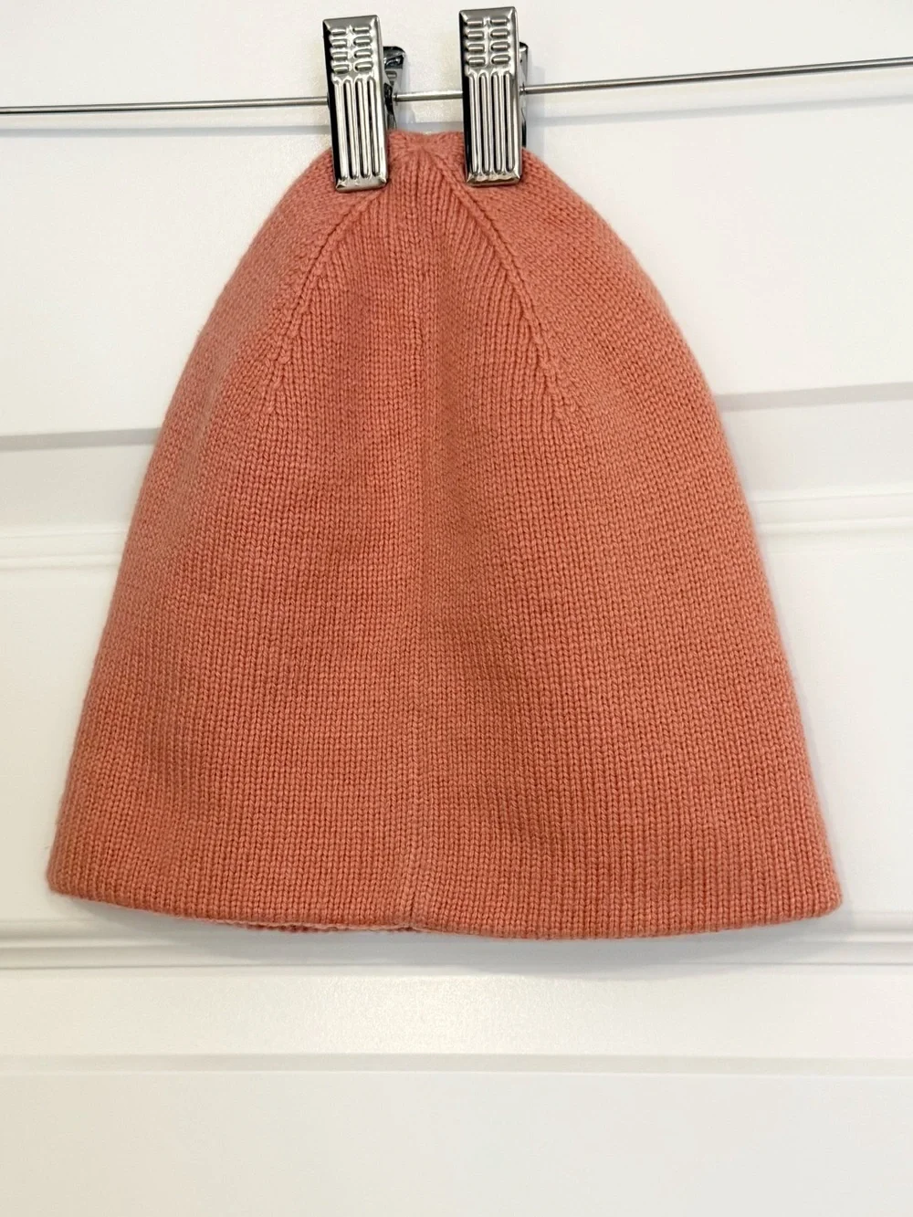 HUNTER Classic Knit Beanie in Coral